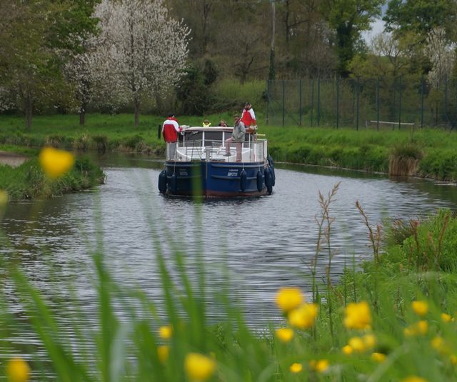 La Bienveillante péniche solidaire 2